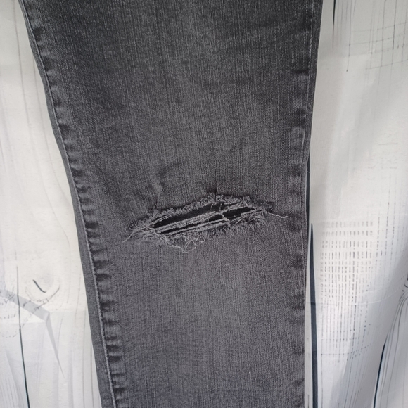 Madewell 9” Mid-Rise Skinny Distressed Black Denim Jeans Raw Hem Womens 30 - Picture 6 of 13